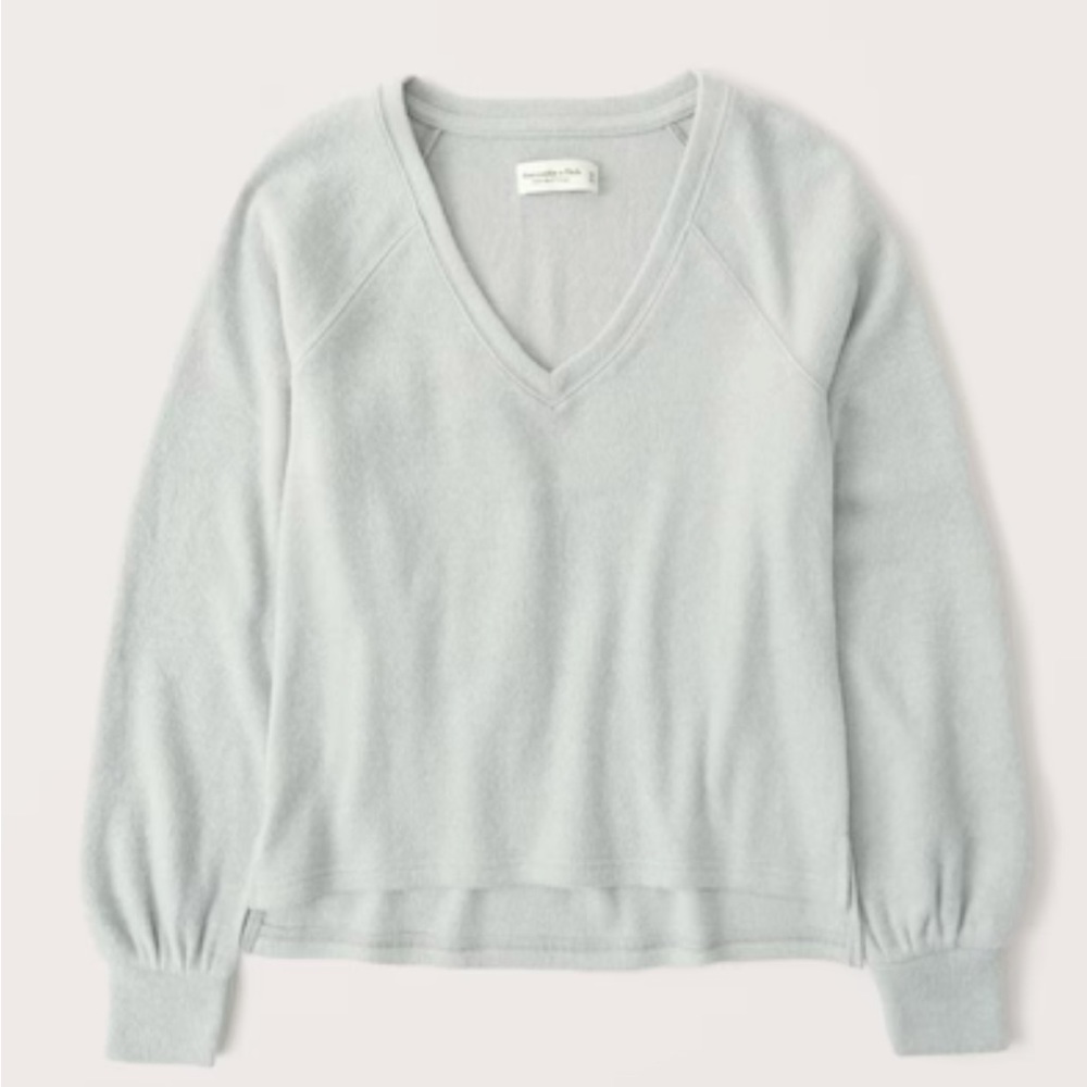 Cozy V-neck long sleeved top